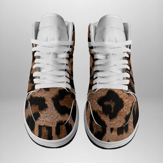 Leopard kicks